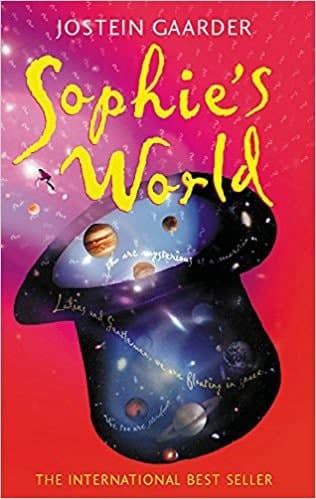 書籍封面：Jostein Gaarder 著《Sophie's World》（蘇菲的世界），封面繪有行星與宇宙圖案
