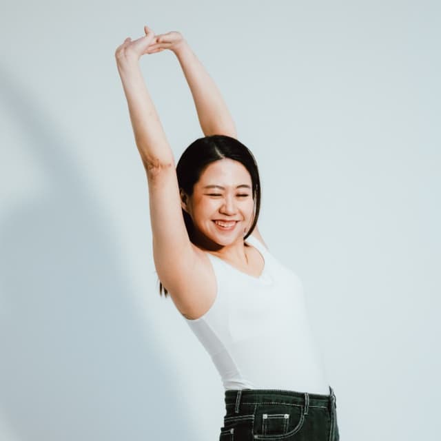 Oli Chan（棟篤笑演員及導師）
