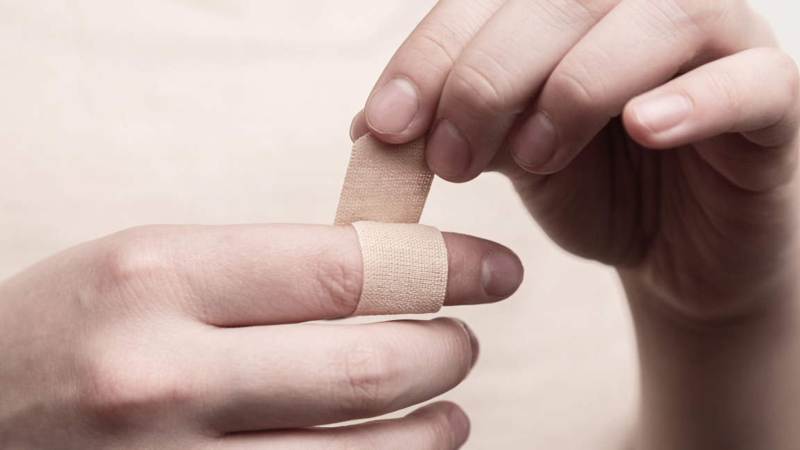 自殘不是脆弱，而是求生本能：心理學帶你看懂7大原因＋4個療癒方法 2